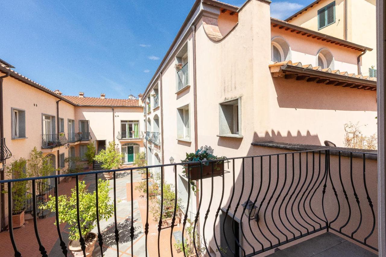 Palazzo Ghibellina 2 By Rental In ฟลอเรนซ์ ภายนอก รูปภาพ